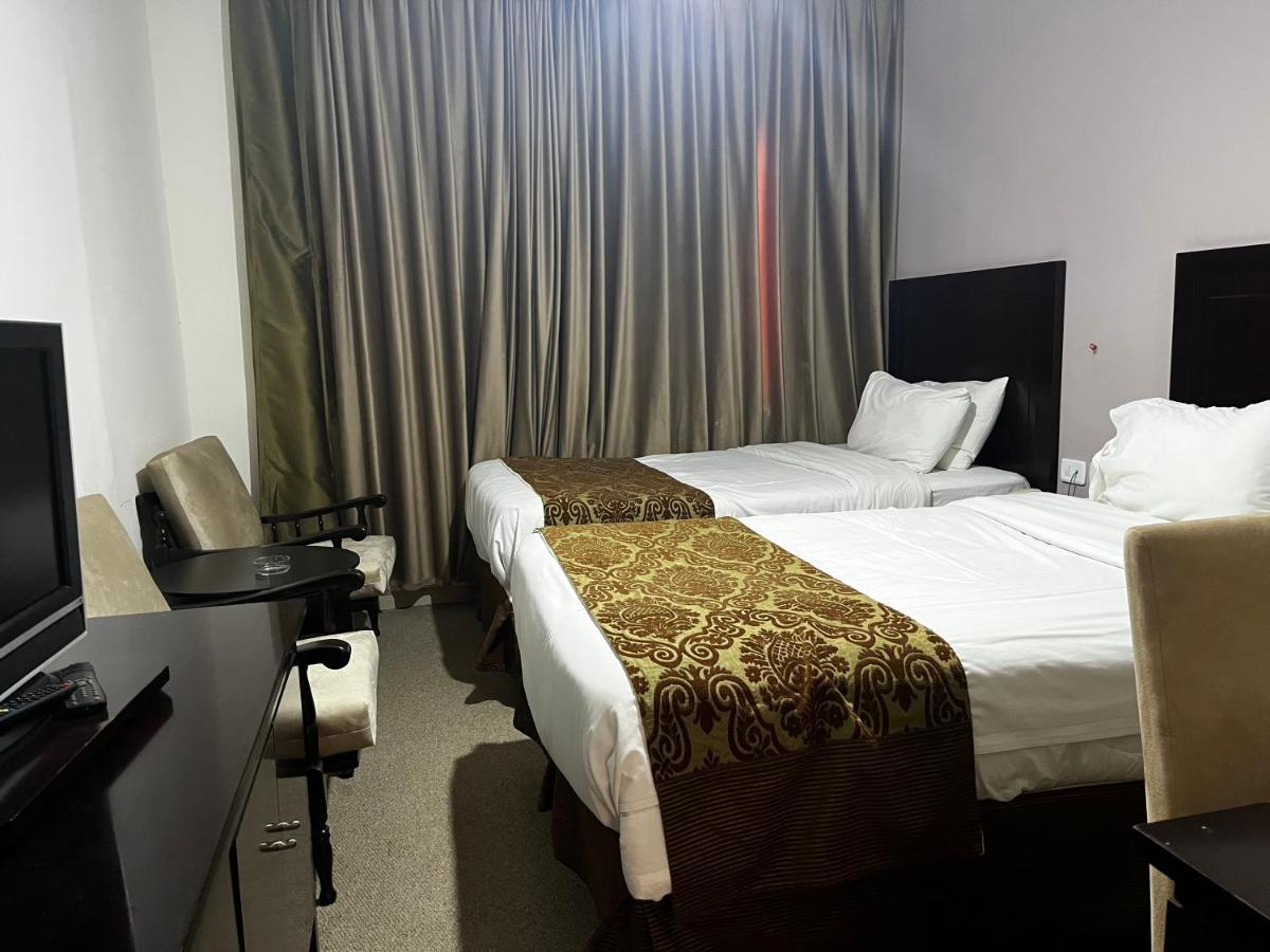 Shepherd Hotel Amman Exterior photo